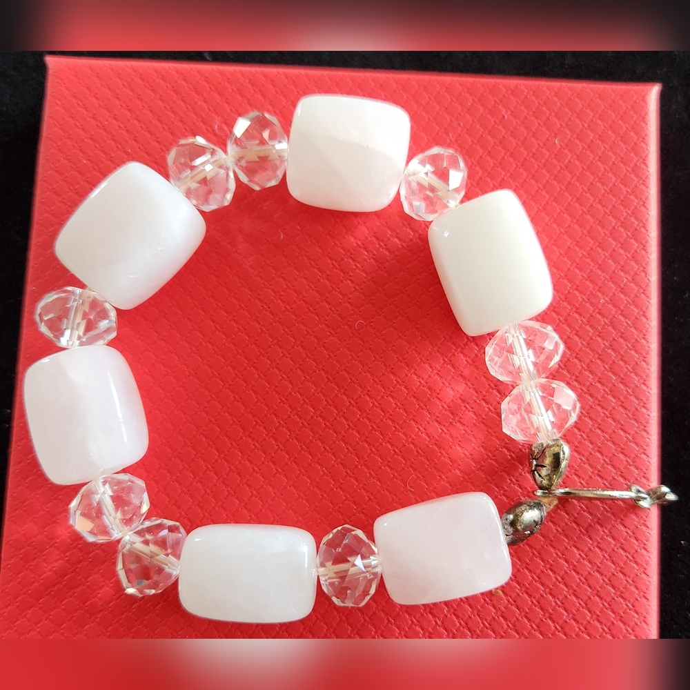 Quartz and crystals Beaded Bracelet with Heart and Key Dangle NWOT